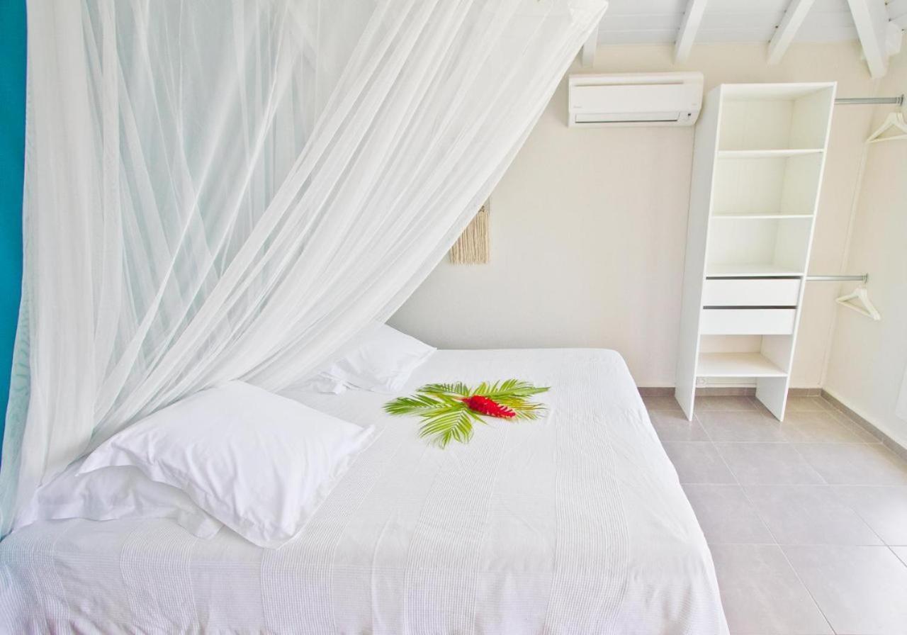 Appartement Duplex Vue Mer Jacuzzi Prive Deshaies Exterior foto