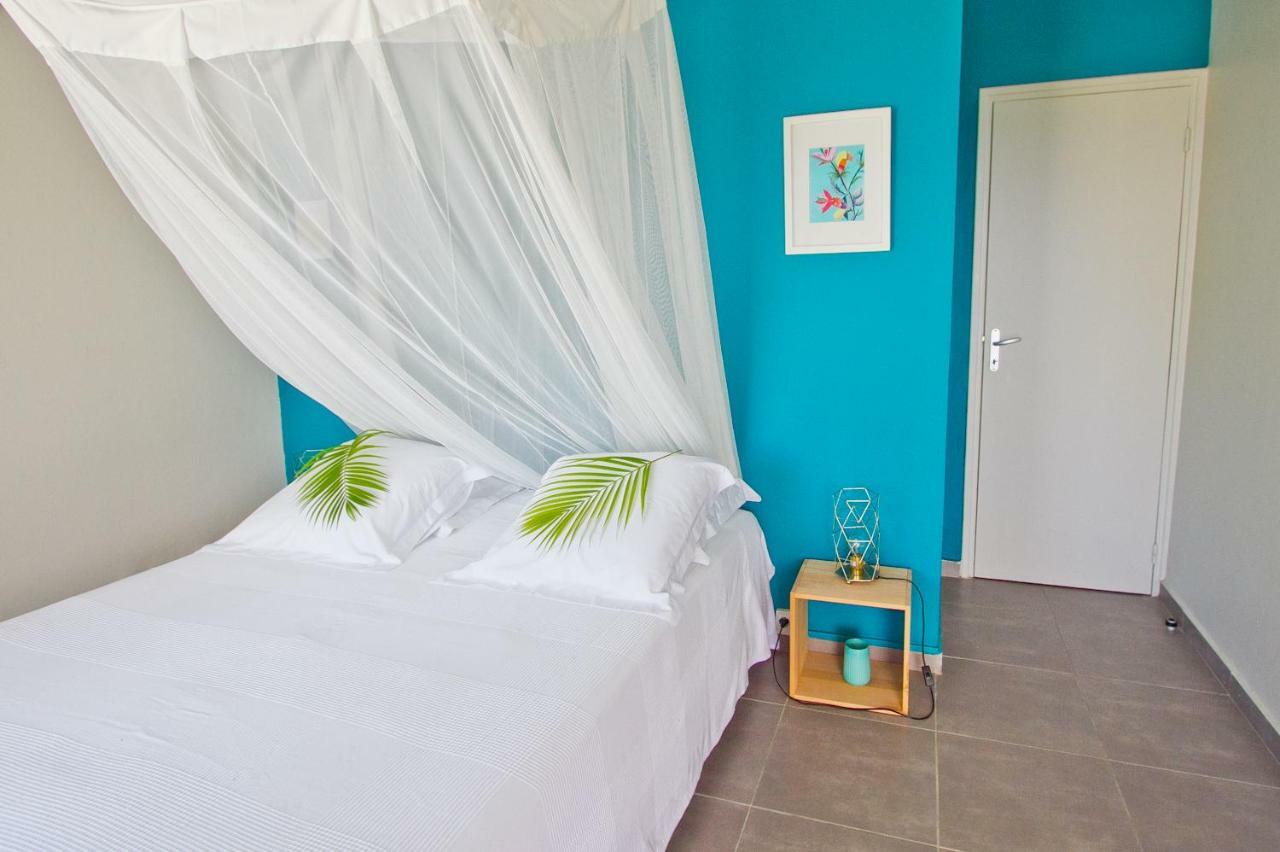 Appartement Duplex Vue Mer Jacuzzi Prive Deshaies Exterior foto