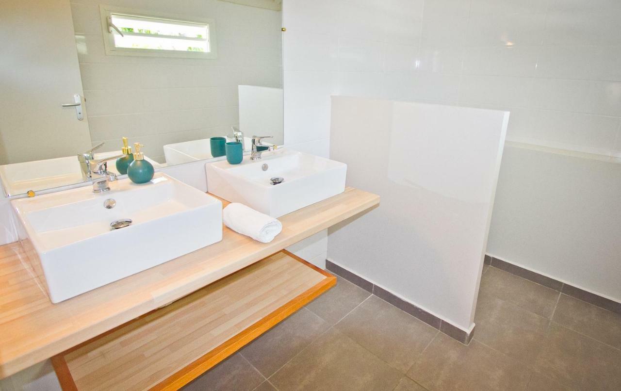 Appartement Duplex Vue Mer Jacuzzi Prive Deshaies Exterior foto